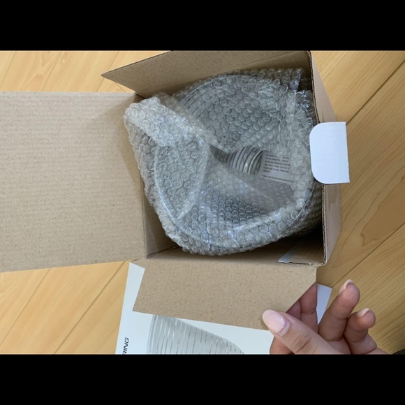 Vase - Picture 3 of 5